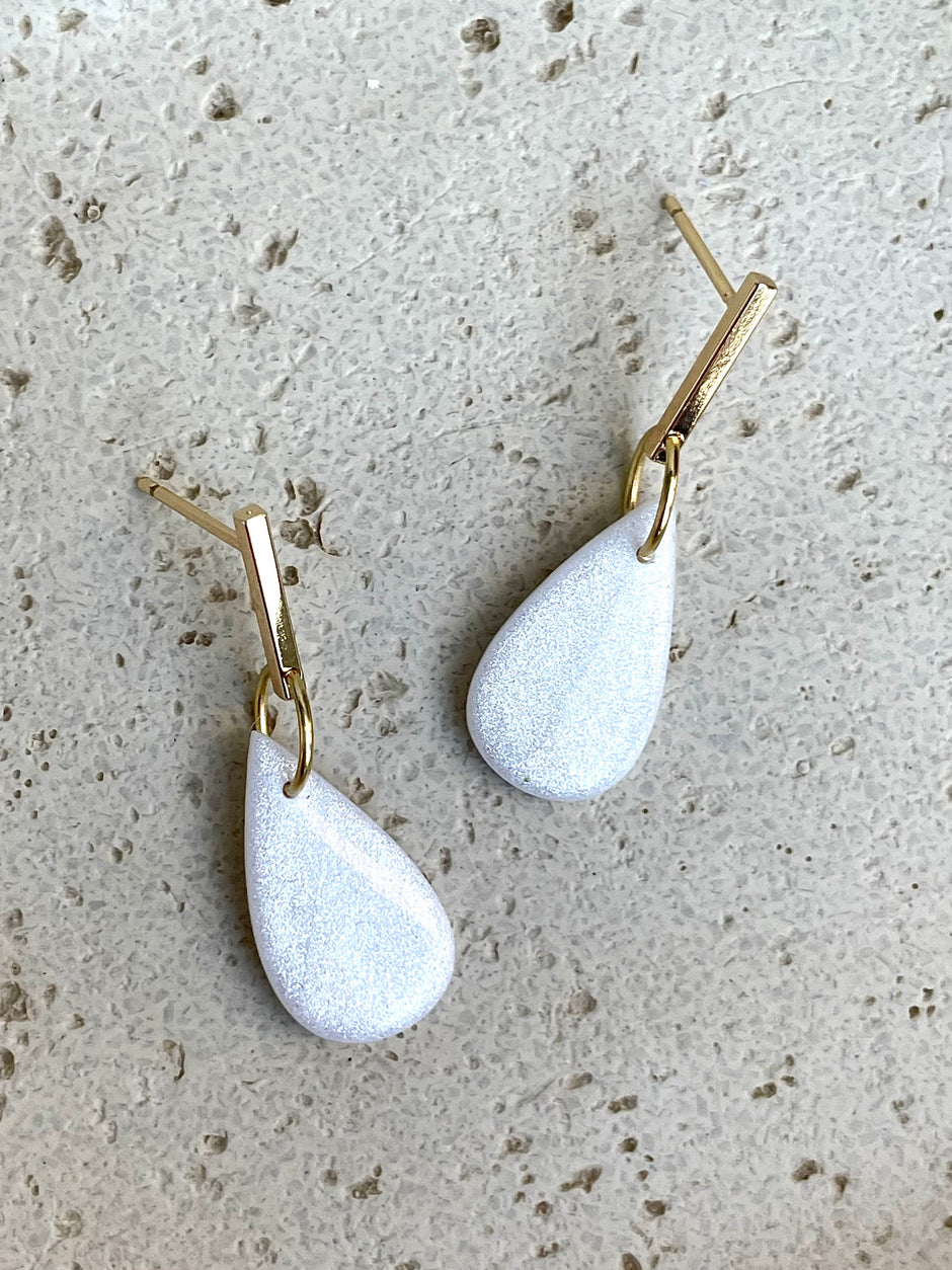 Glossy pear minimalistic teardrop earrings