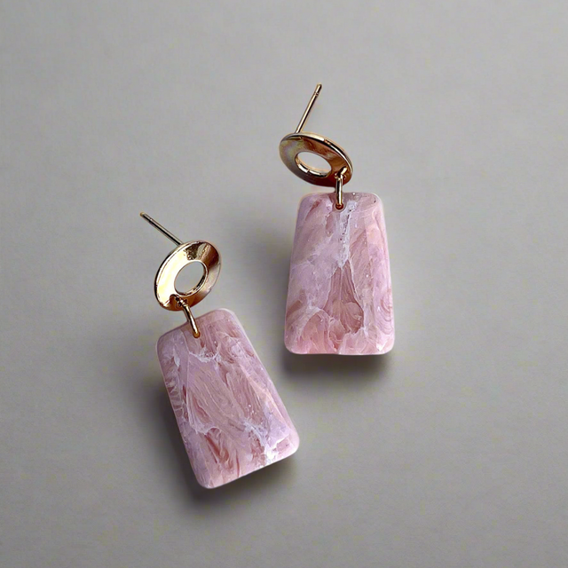 Glossy minimalistic geometric earrings