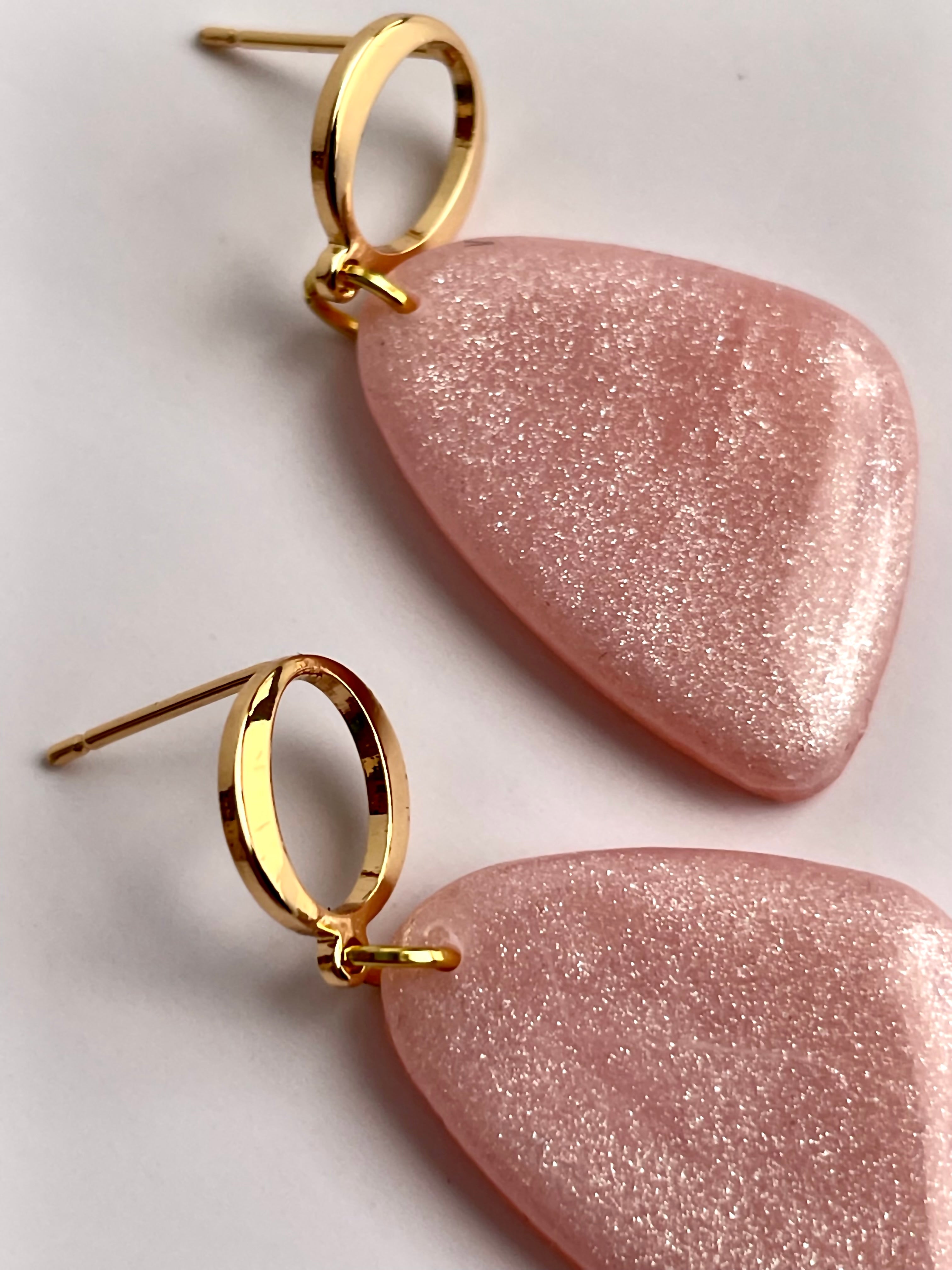 Glossy minimalistic earrings Diva