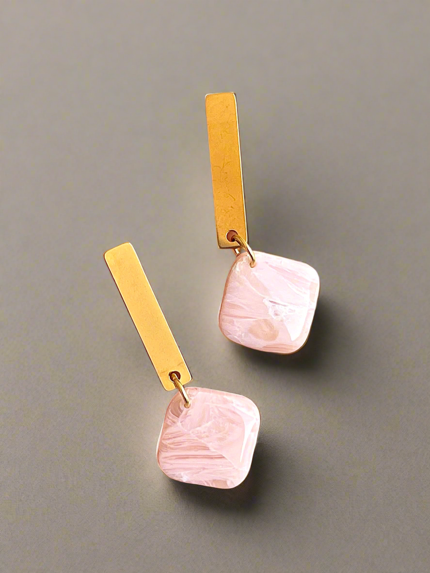 Chic rose gold drop earrings