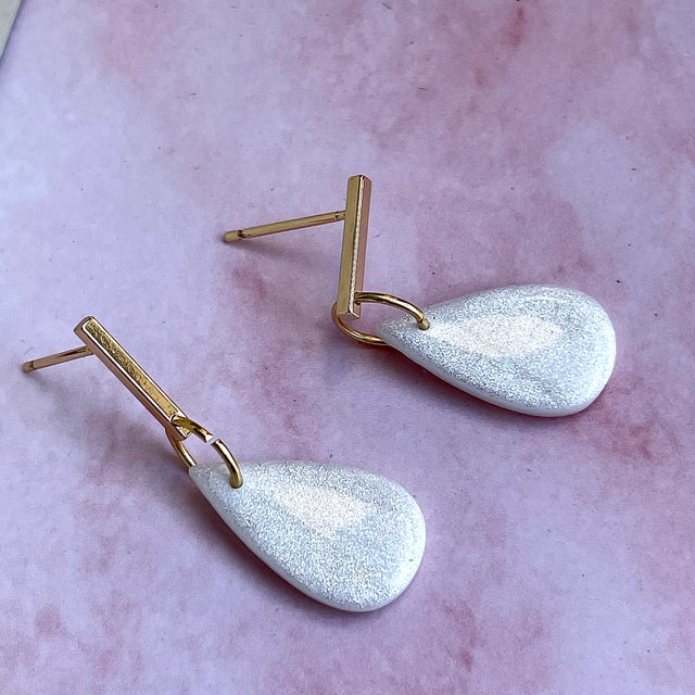 Glossy pear minimalistic teardrop earrings