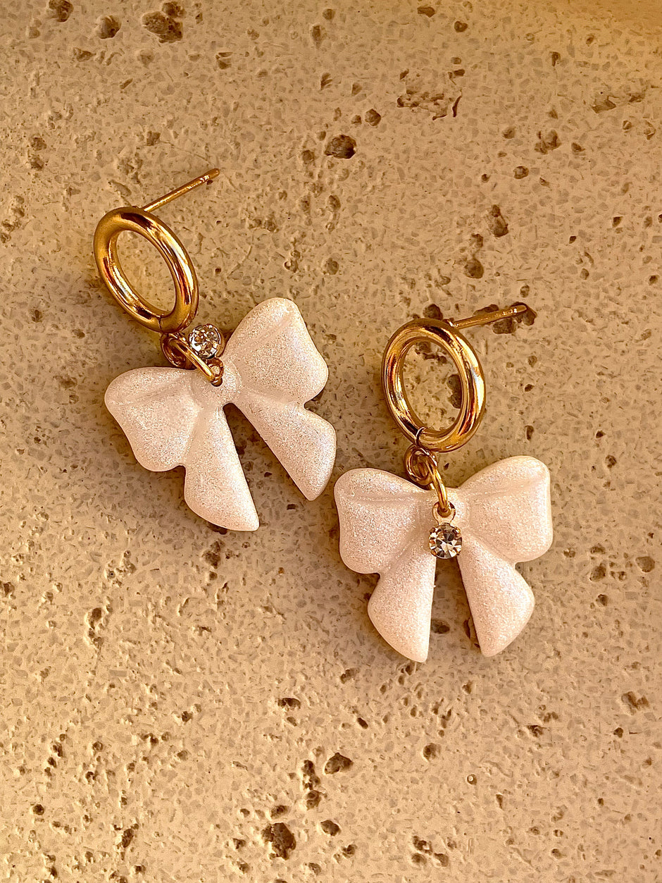 Romantic elegant bow earrings