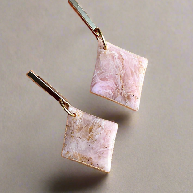 Glossy minimalistic rhombus pink marble earrings