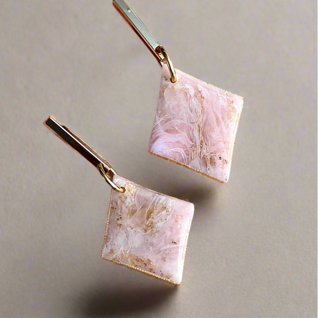Glossy minimalistic rhombus pink marble earrings