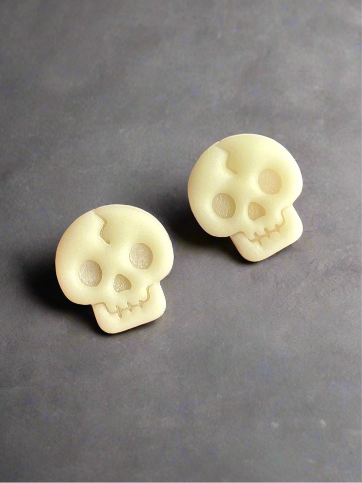 Halloweeni lihtsad kõrvarõngad