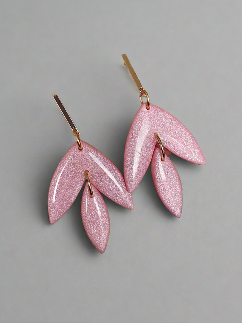 Glossy luxe leaf dangle earrings