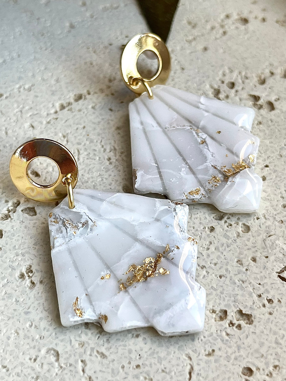 Glossy minimalistic marble fan earrings