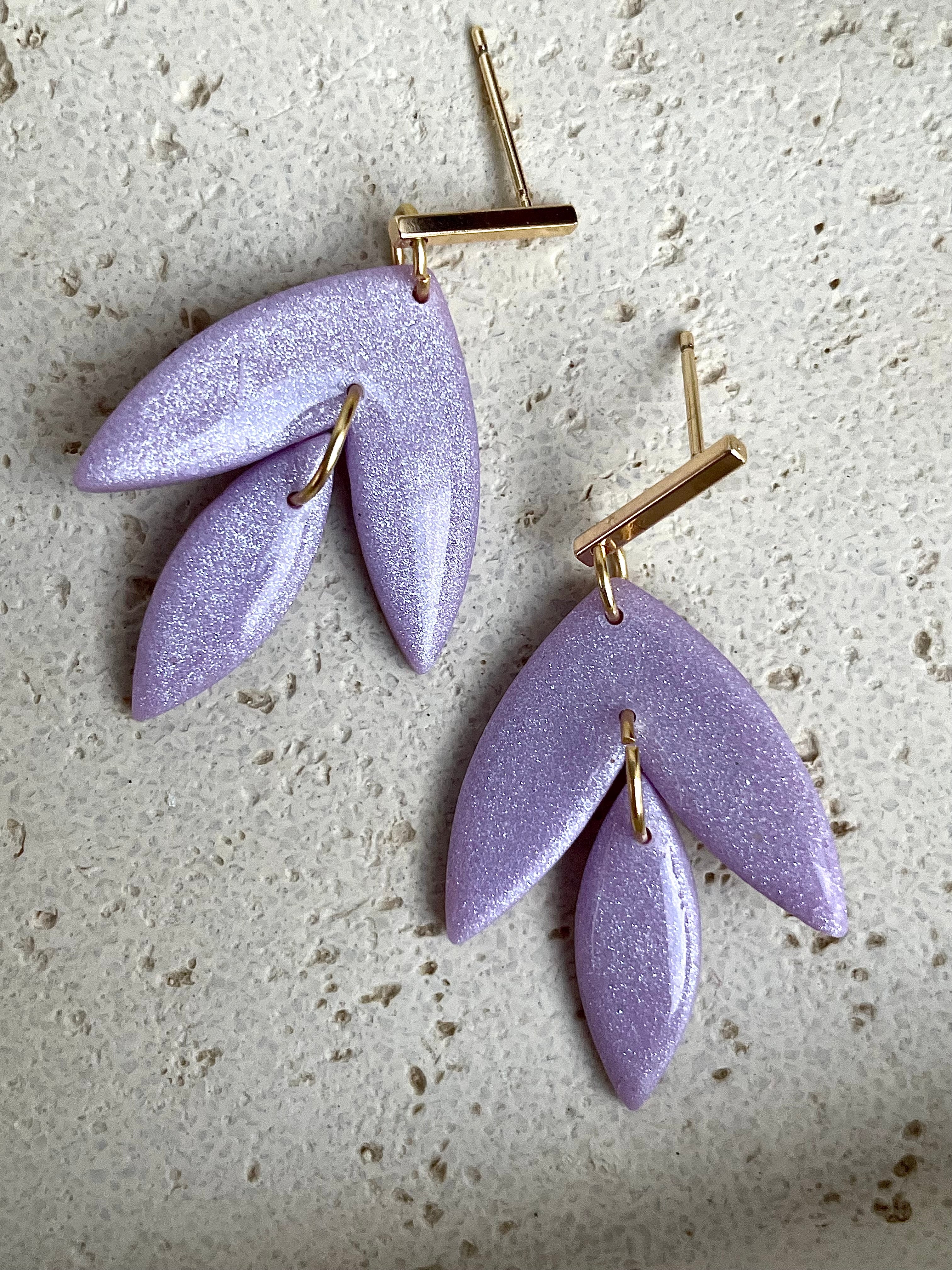 Glossy luxe leaf dangle earrings