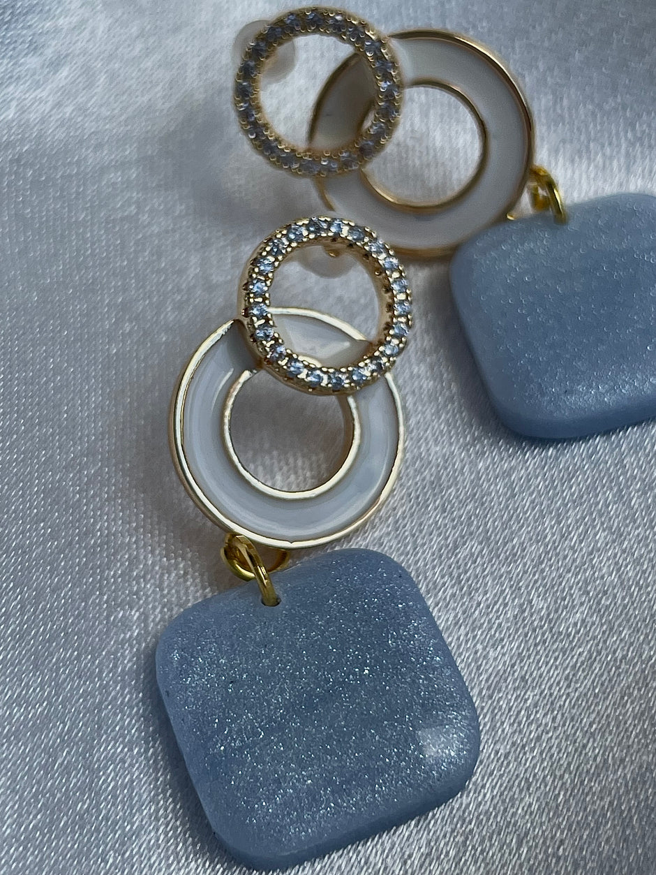 Glossy minimalistic square earrings Sophie